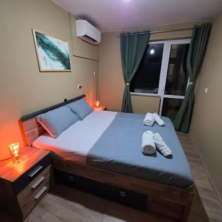 2bdr With Free Secured Parking Space